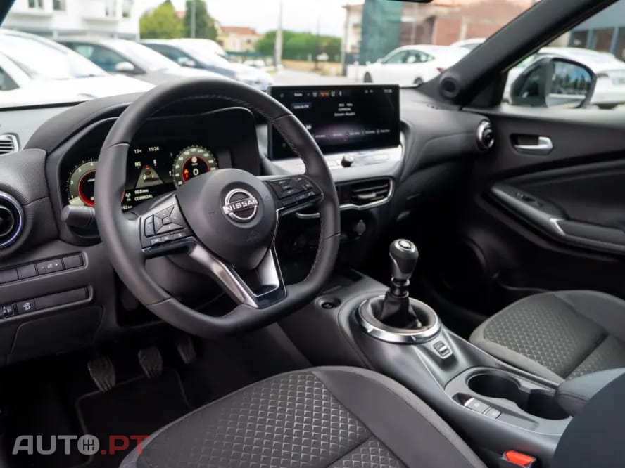 Nissan Juke 1.0 DIG-T N-Connecta Two Tone
