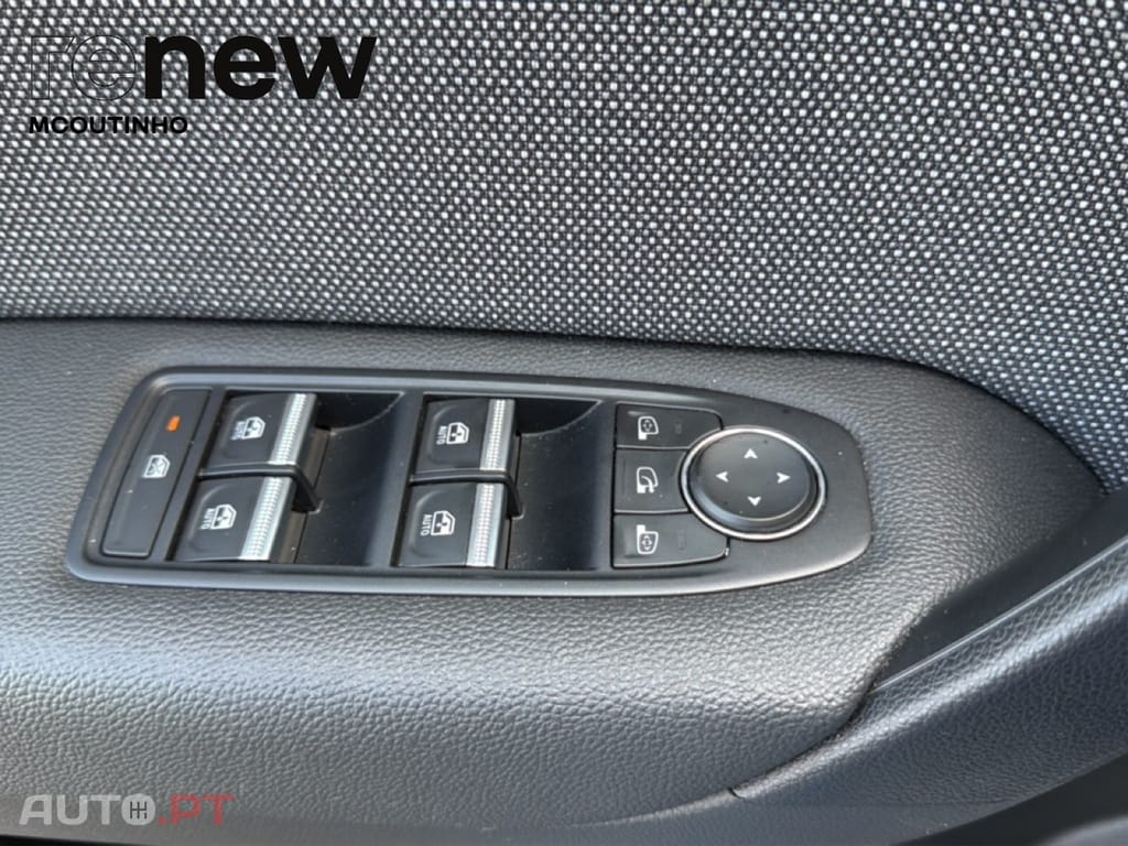 Renault Captur TECHNO TCE 90
