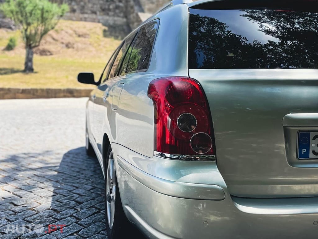 Toyota Avensis D-cat