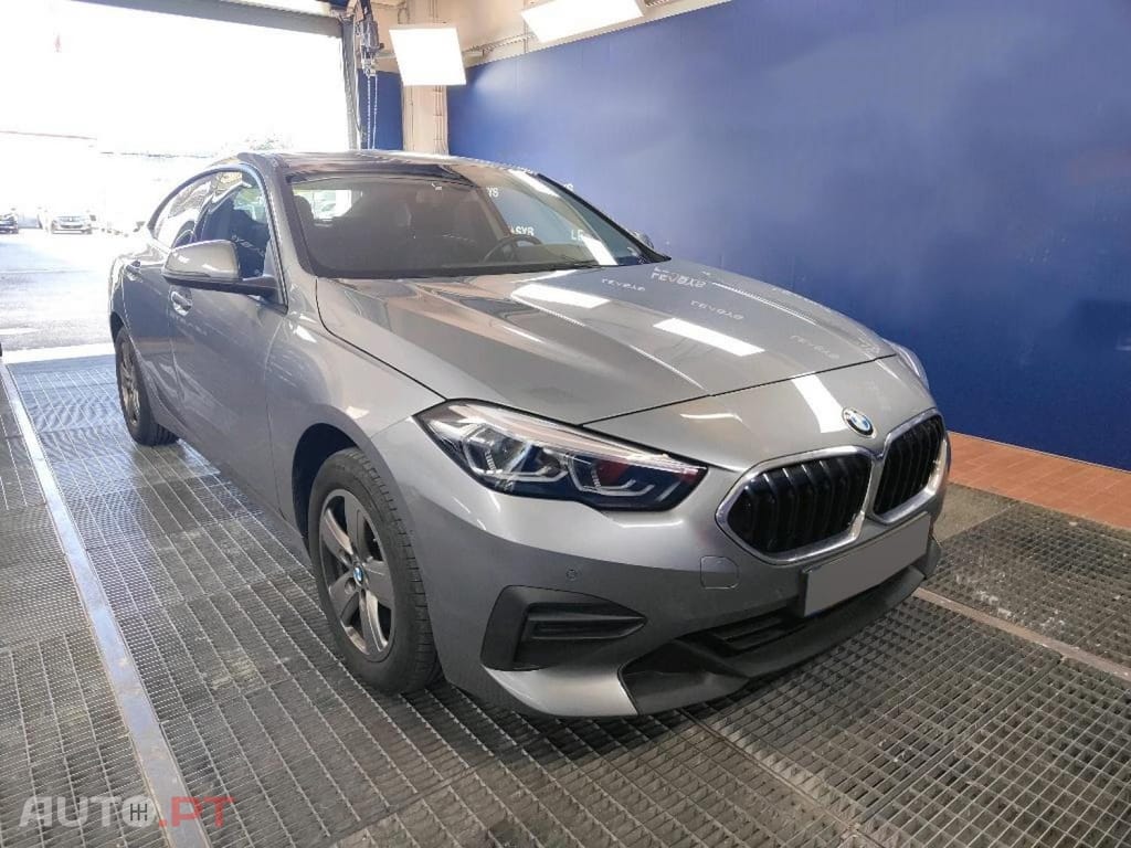 BMW 218 i Advantage