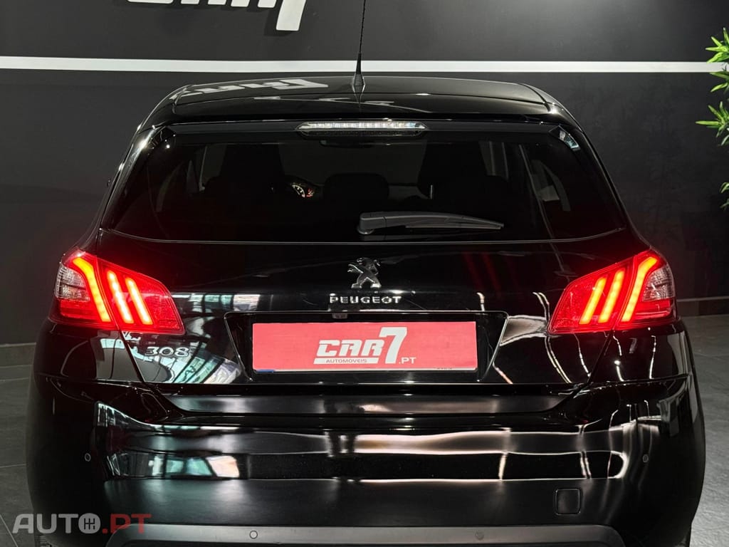 Peugeot 308 1.2 PureTech Allure Pack