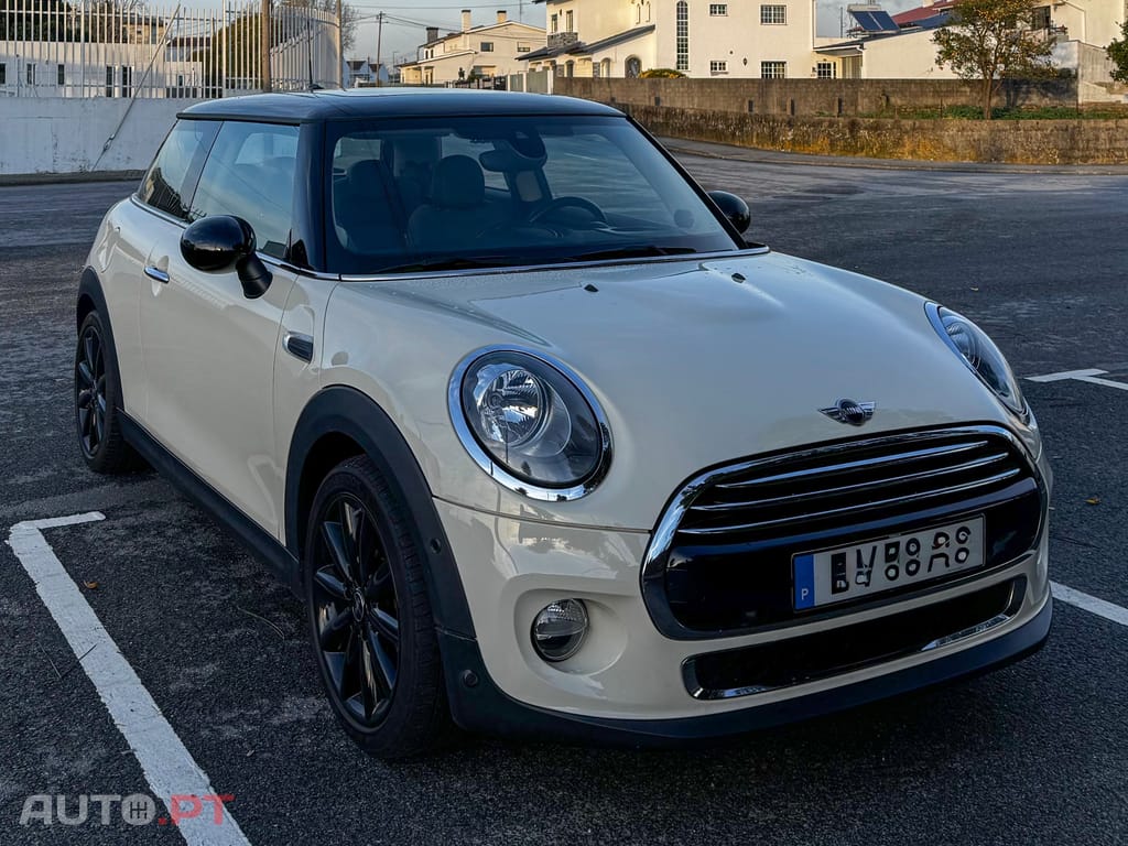 MINI Cooper Cooper D