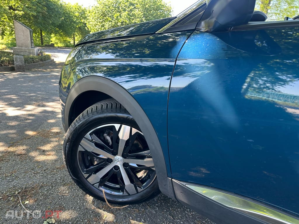 Peugeot 5008 1.5 BlueHDi Allure Pack EAT8