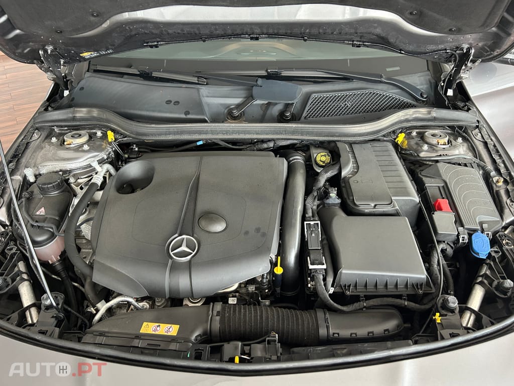 Mercedes-Benz CLA 200 d AMG Line