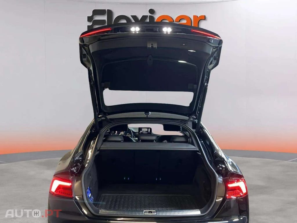 Audi A5 2.0 TDi S-Line Quattro