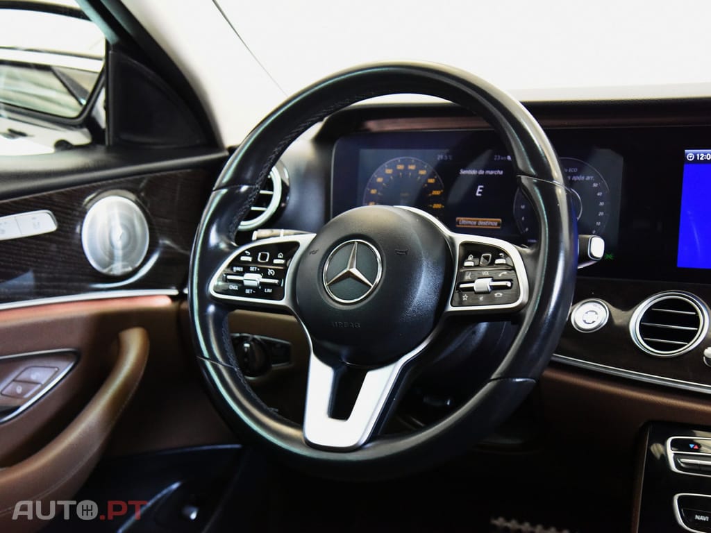 Mercedes-Benz E 300 de Avantgarde