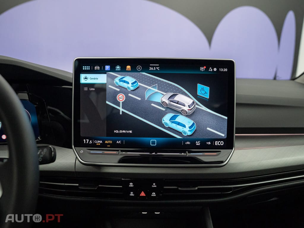 Volkswagen Golf 1.5 TSI e-Hybrid Life DSG