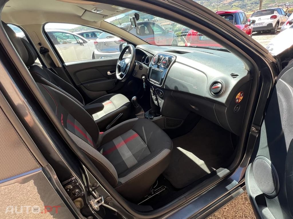 Dacia Sandero 0.9 TCe SL Stepway of Life