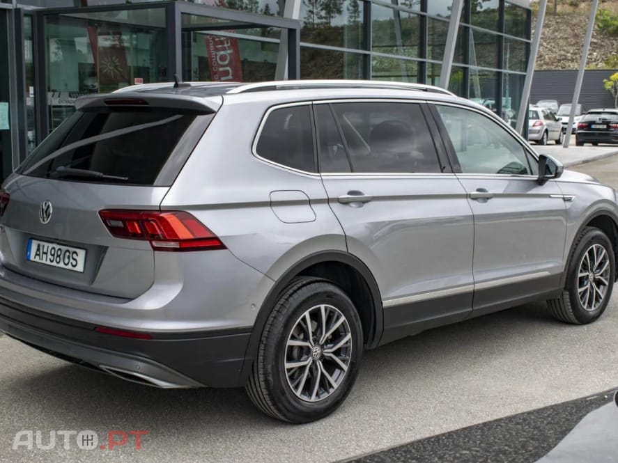 Volkswagen Tiguan Allspace 2.0 TDI Confortline DSG