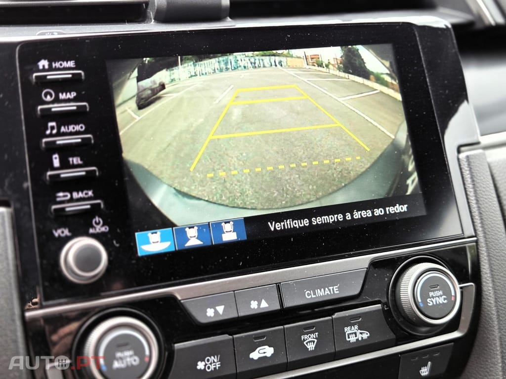 Honda Civic 1.0 i-VTEC Elegance Navi CVT