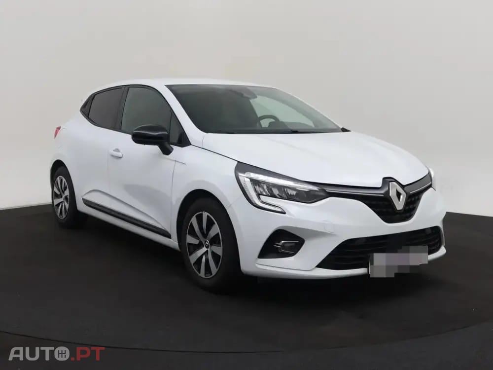 Renault Clio 1.6 E-Tech Intens