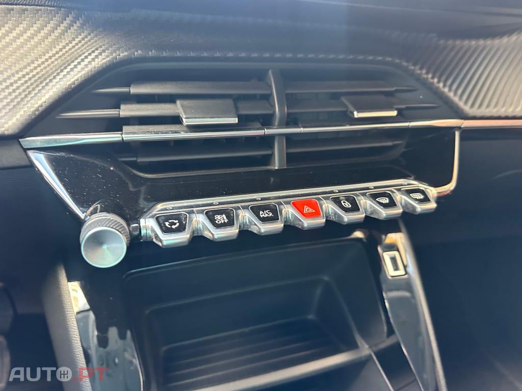 Peugeot 208 1.2 PureTech Active Pack