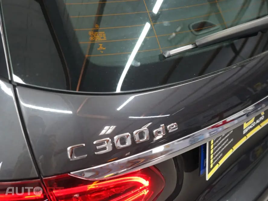 Mercedes-Benz C 300 de Edition