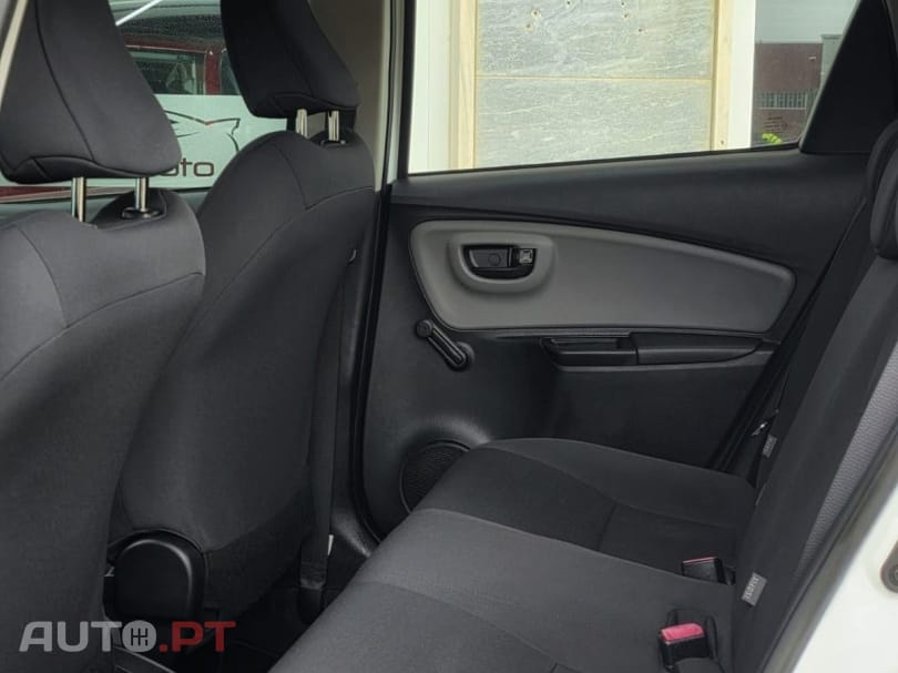 Toyota Yaris 1.0 VVT-i Comfort+P.Style