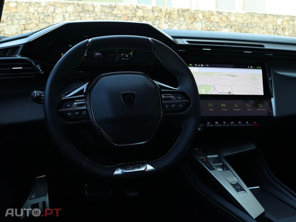 Peugeot 408 1.2 PureTech GT EAT8
