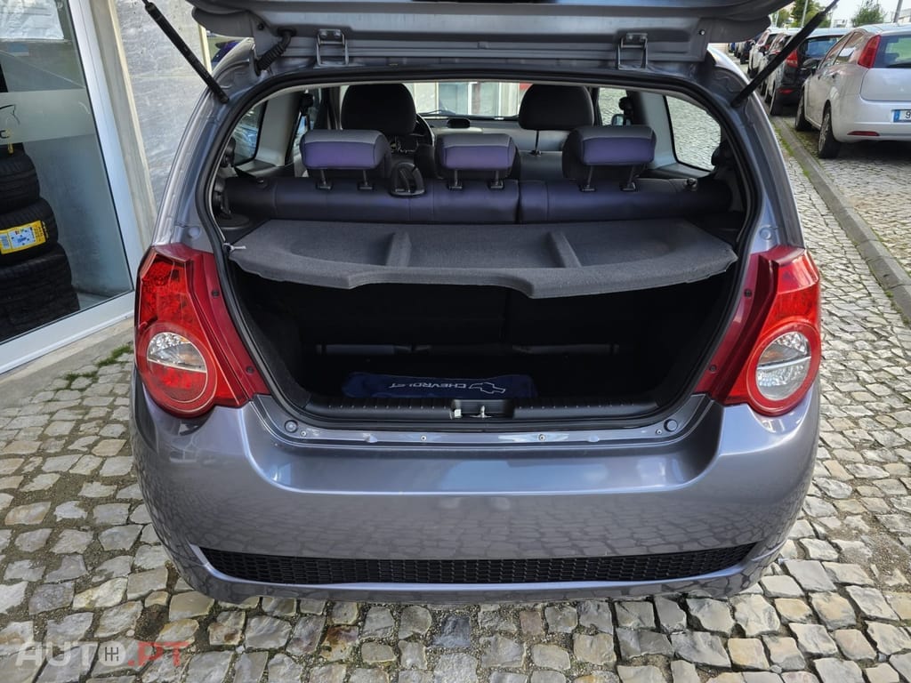 Chevrolet Aveo 1.2 L