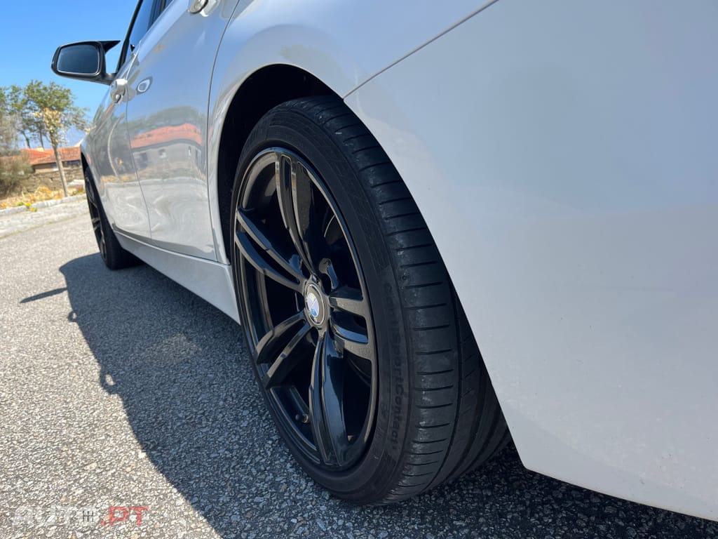BMW 318 d Touring Aut. Sport Line