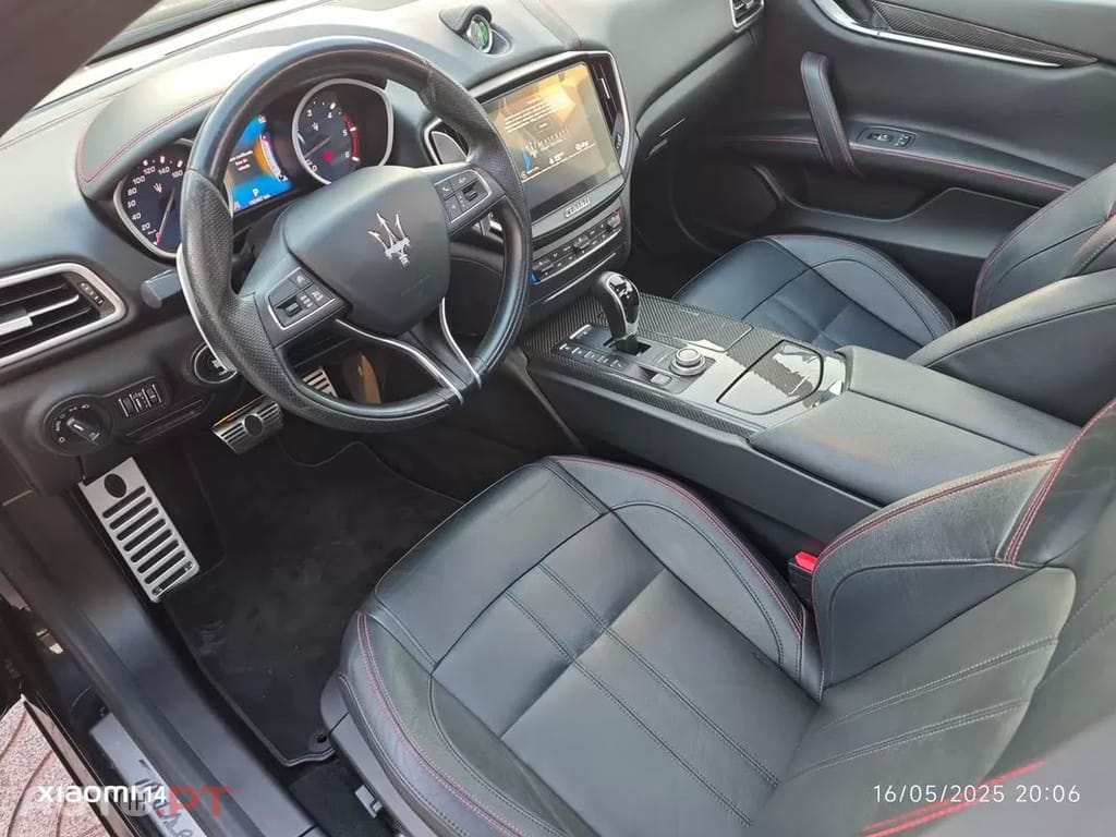 Maserati Ghibli 3.0 V6 GranLusso