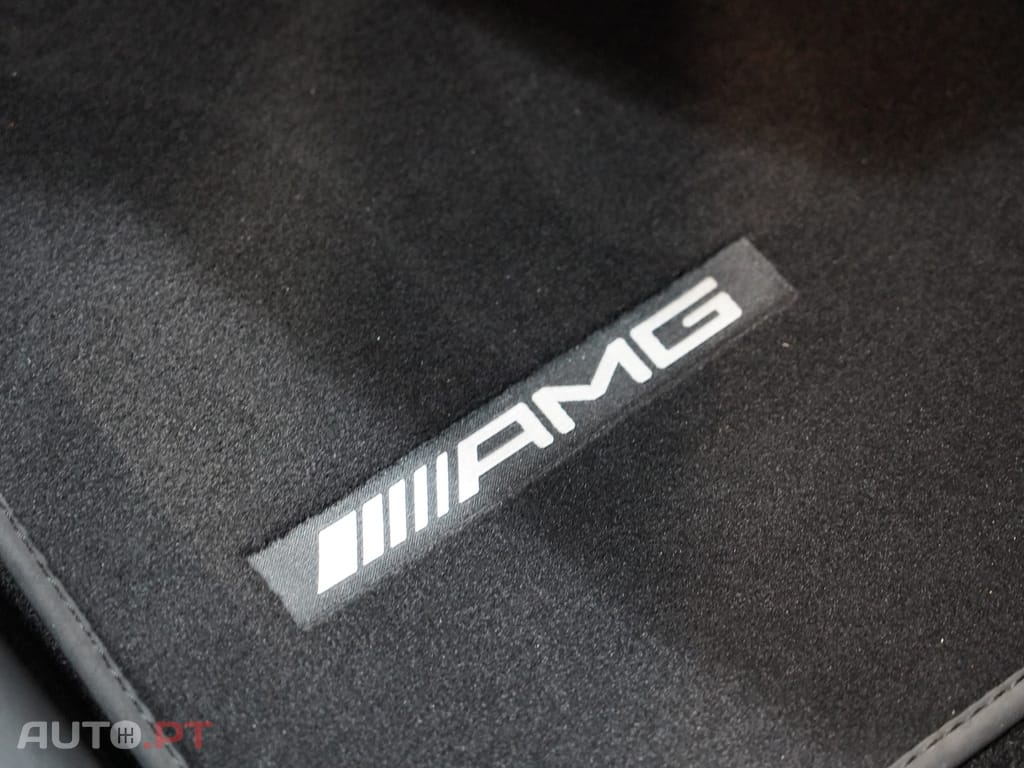 Mercedes-Benz A 250 AMG Line