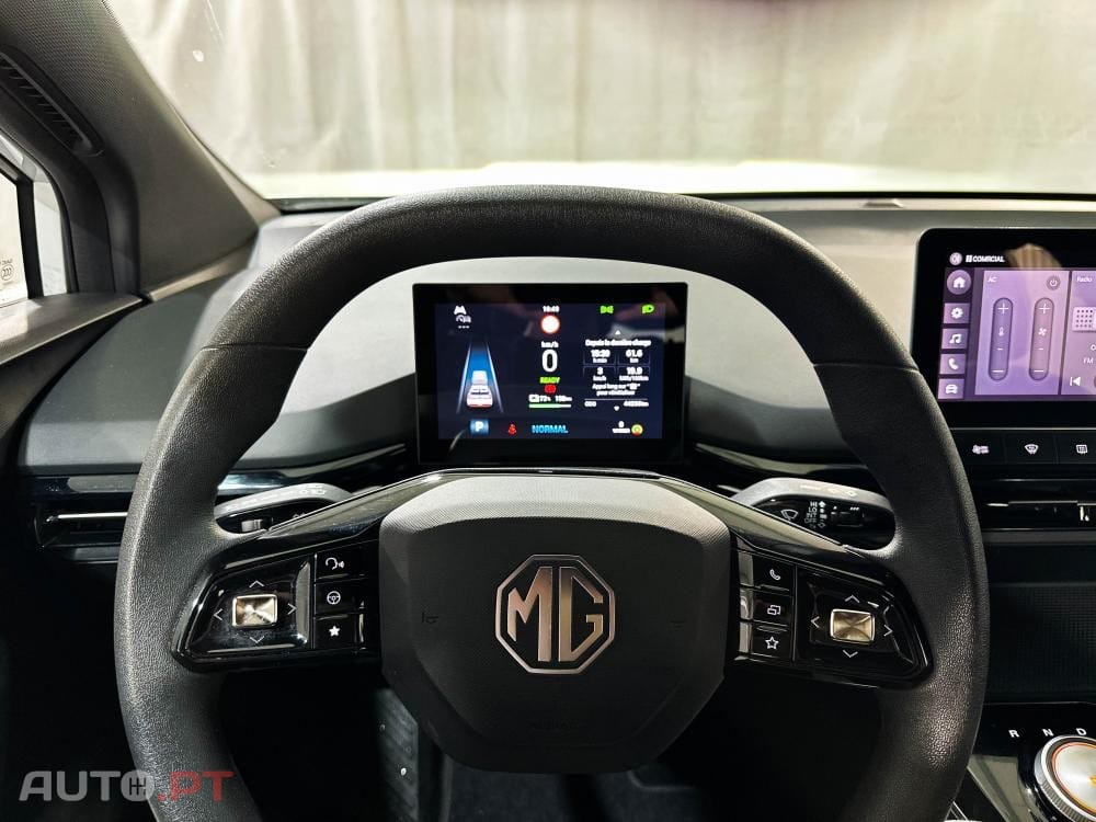 MG MG4 51 kWh Standard