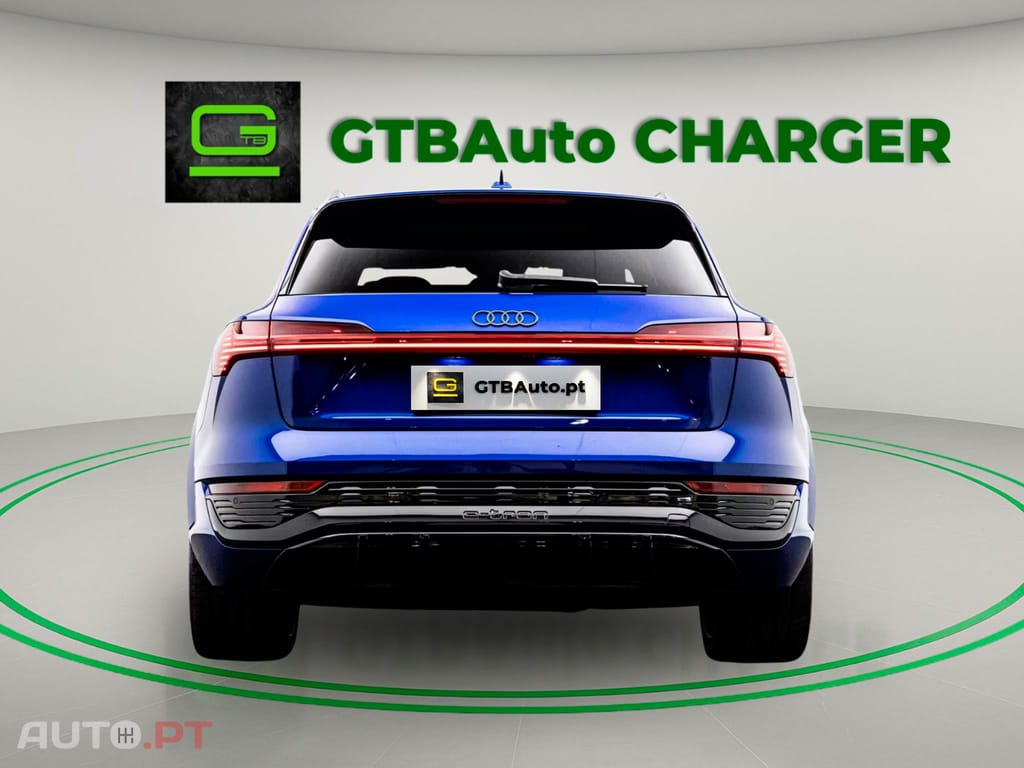 Audi SQ8 E-TRON BLACK I.V.A DEDUTIVEL