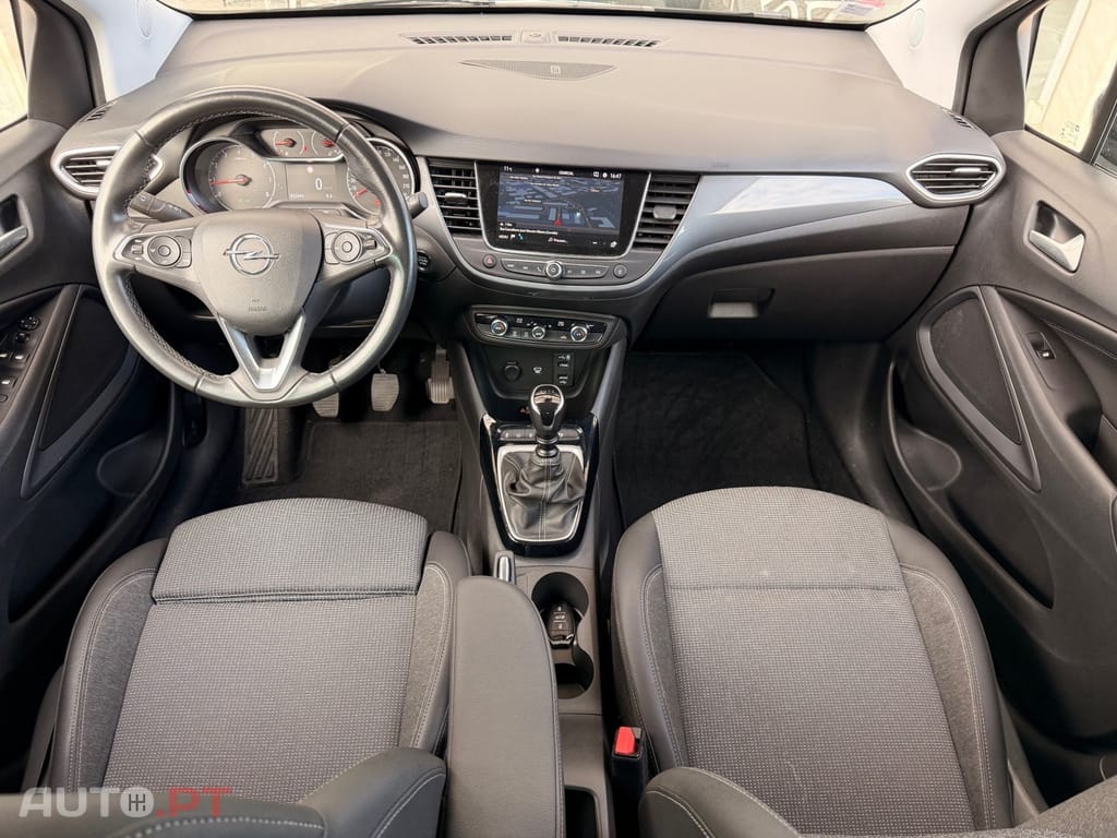 Opel Crossland 1.2 T Elegance