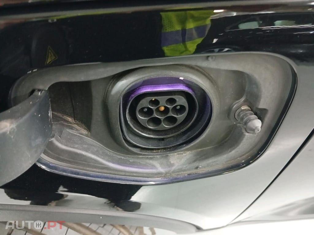 Volvo XC40 1.5 T5 PHEV R-Design Expression