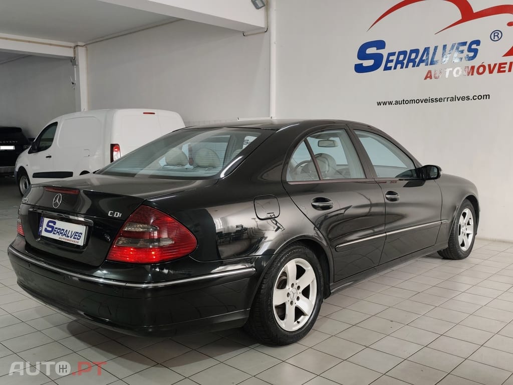Mercedes-Benz E 220 CDI Avantgarde Aut.