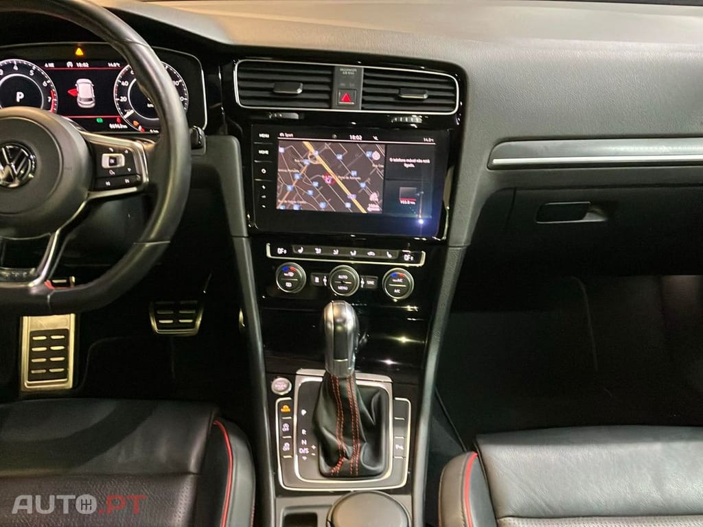 Volkswagen Golf 2.0 TSI GTI DSG Performance