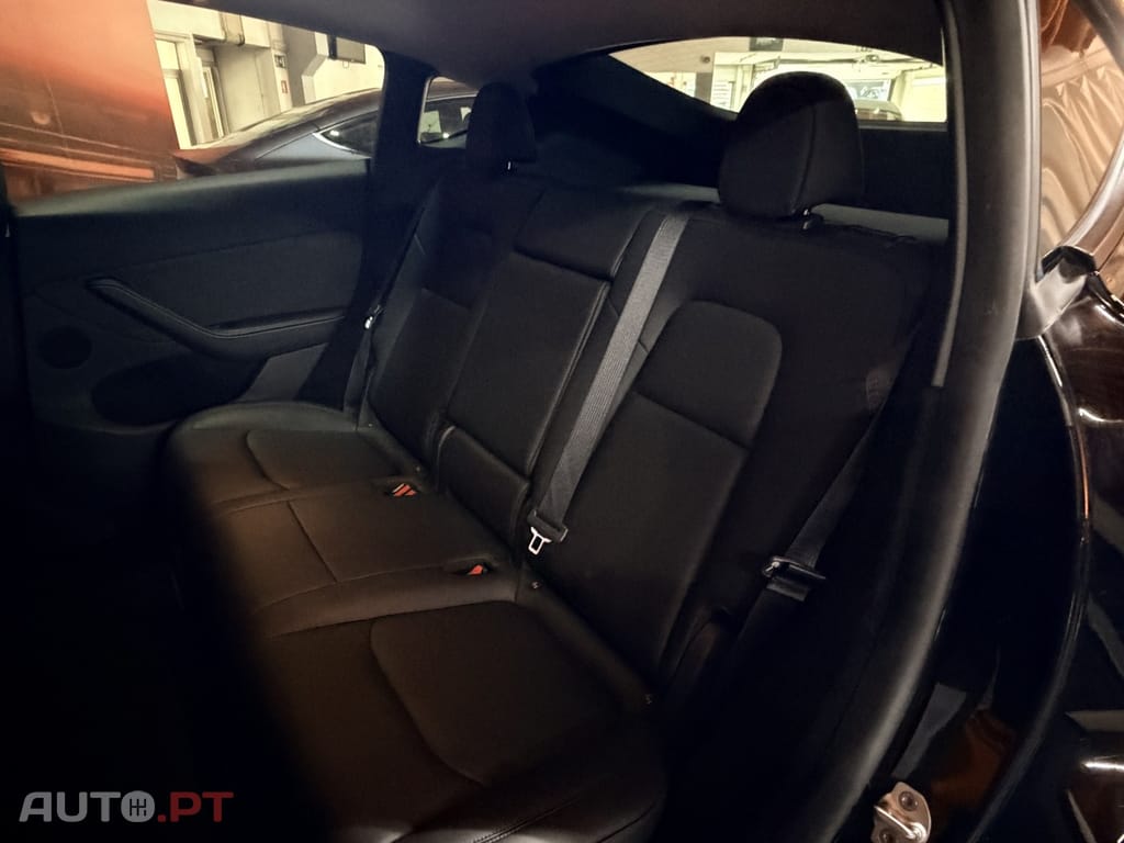 Tesla Model Y Tração Traseira