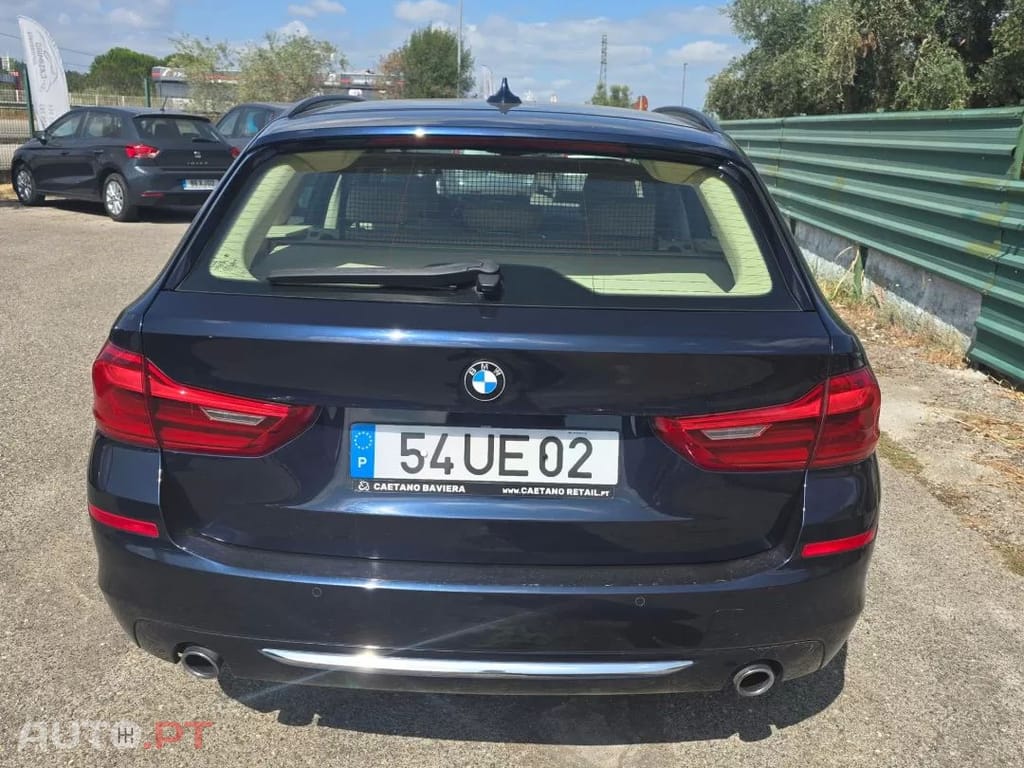 BMW 520 d Line Luxury — fotografia 2