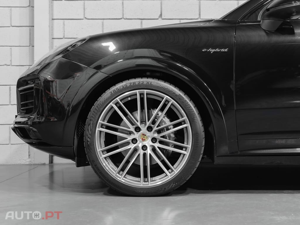 Porsche Cayenne E-Hybrid