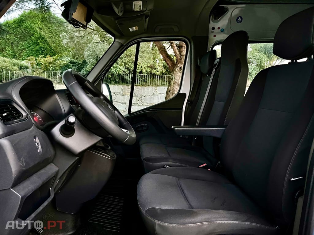 Renault Master 7 Lugares