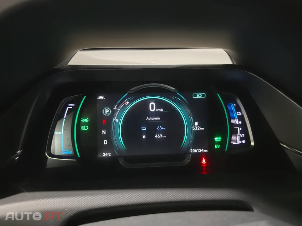 Hyundai Ioniq 1.6 GDI PHEV