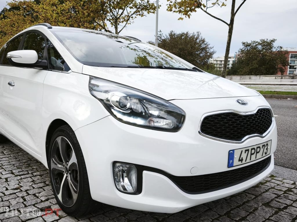 Kia Carens 1.7 CRDi ISG TX Aut.