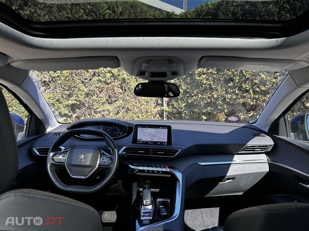 Peugeot 3008 1.2 PureTech Allure EAT8