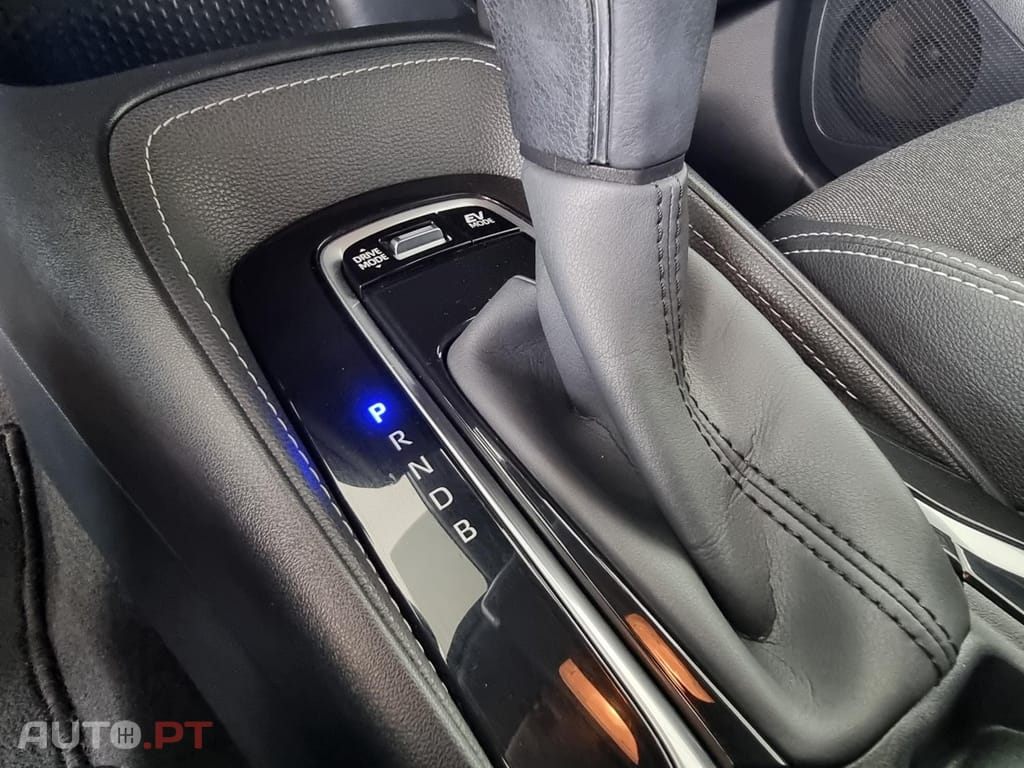 Toyota Corolla 1.8 Hybrid Comfort+P.Sport