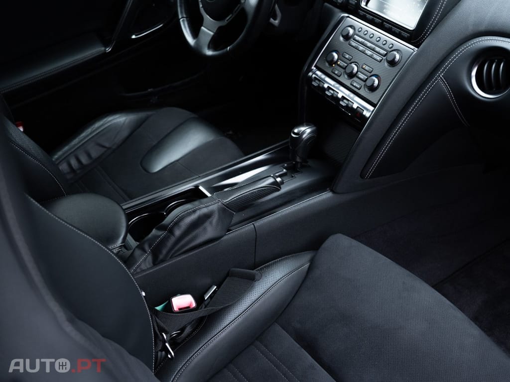 Nissan GT-R Premium