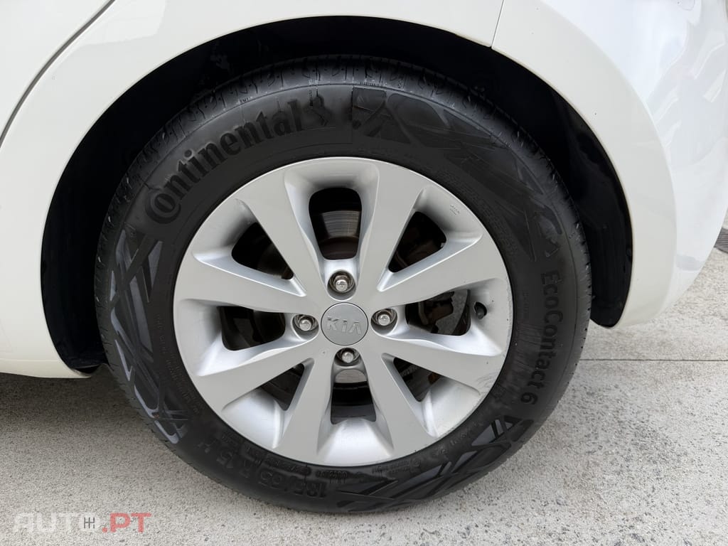 Kia Rio 1.2 CVVT LX