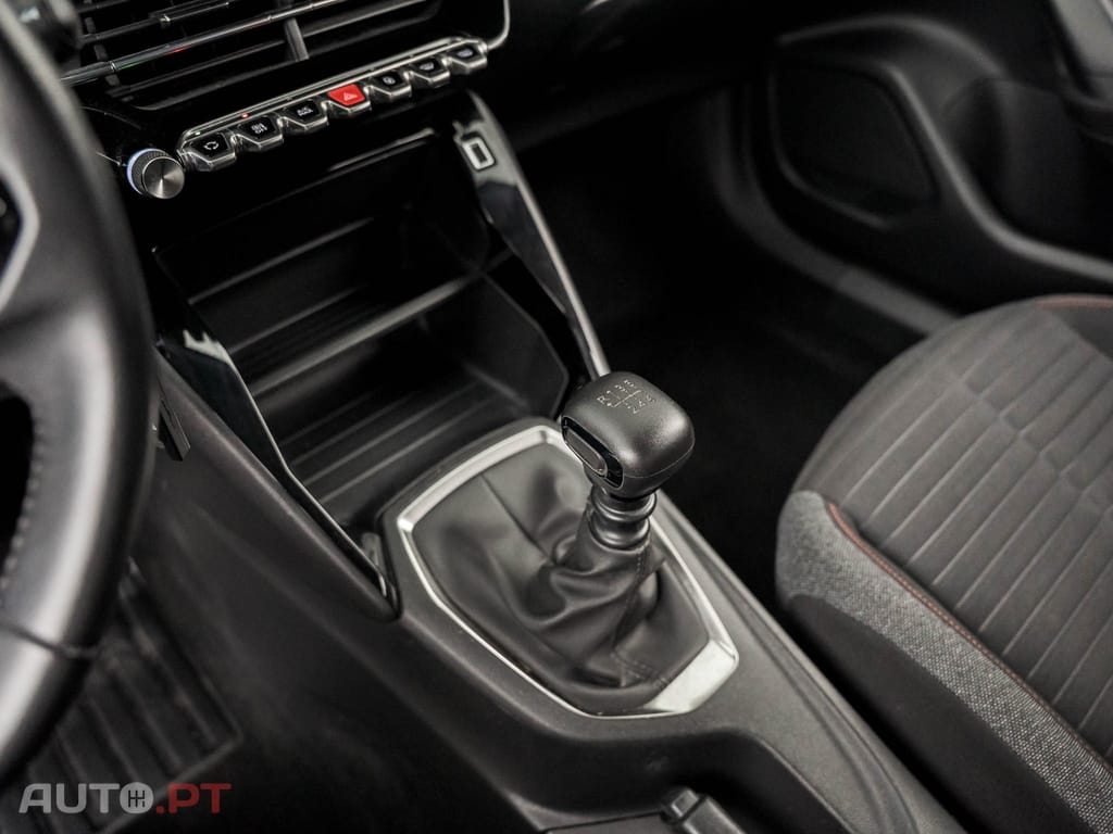 Peugeot 2008 1.2 PureTech Active