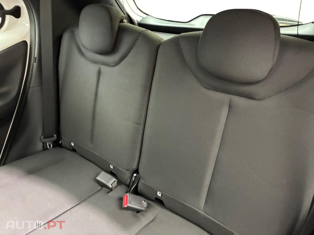 Toyota Aygo X 1.0 VVT-i Active