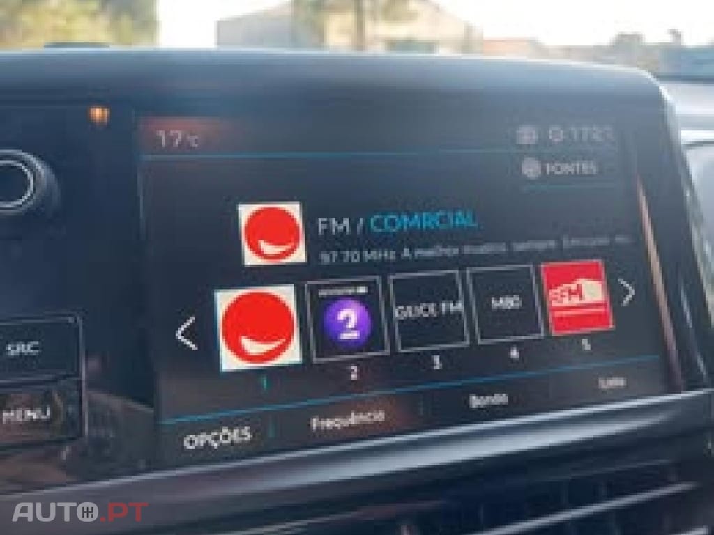 Peugeot 208 1.2 PureTech Signature