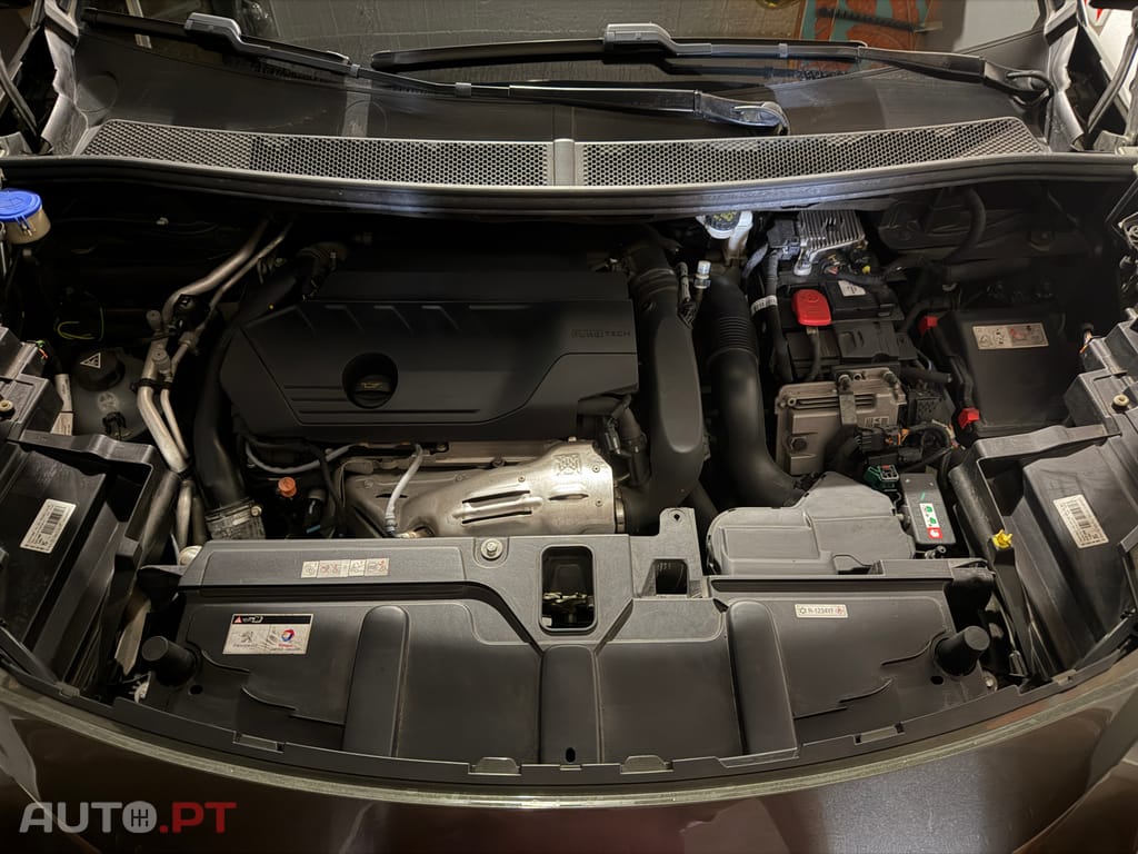 Peugeot 3008 Hybrid4