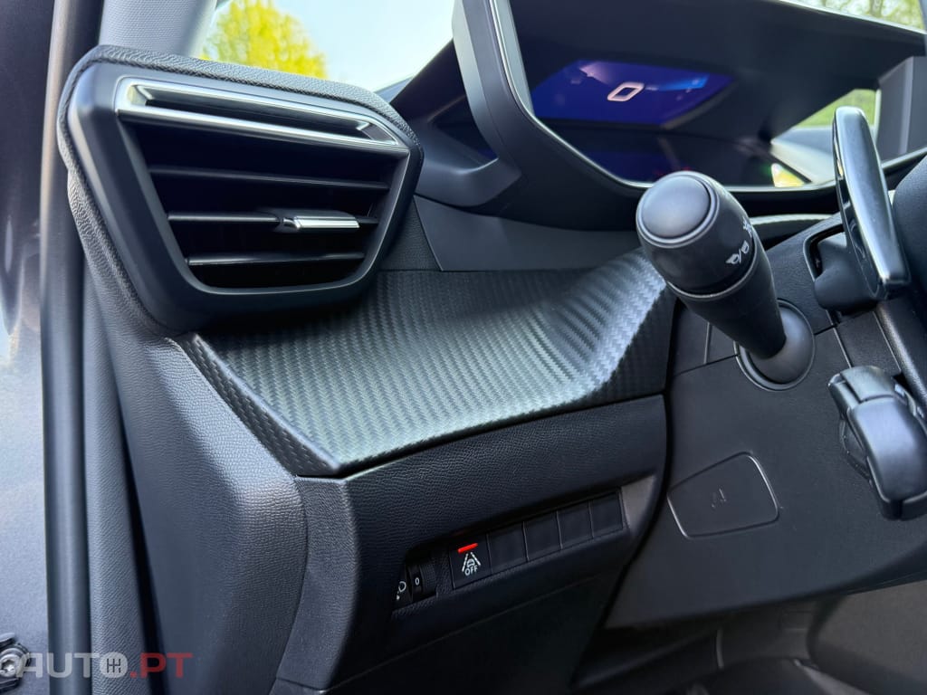 Peugeot 2008 1.2 PureTech Allure Pack EAT8