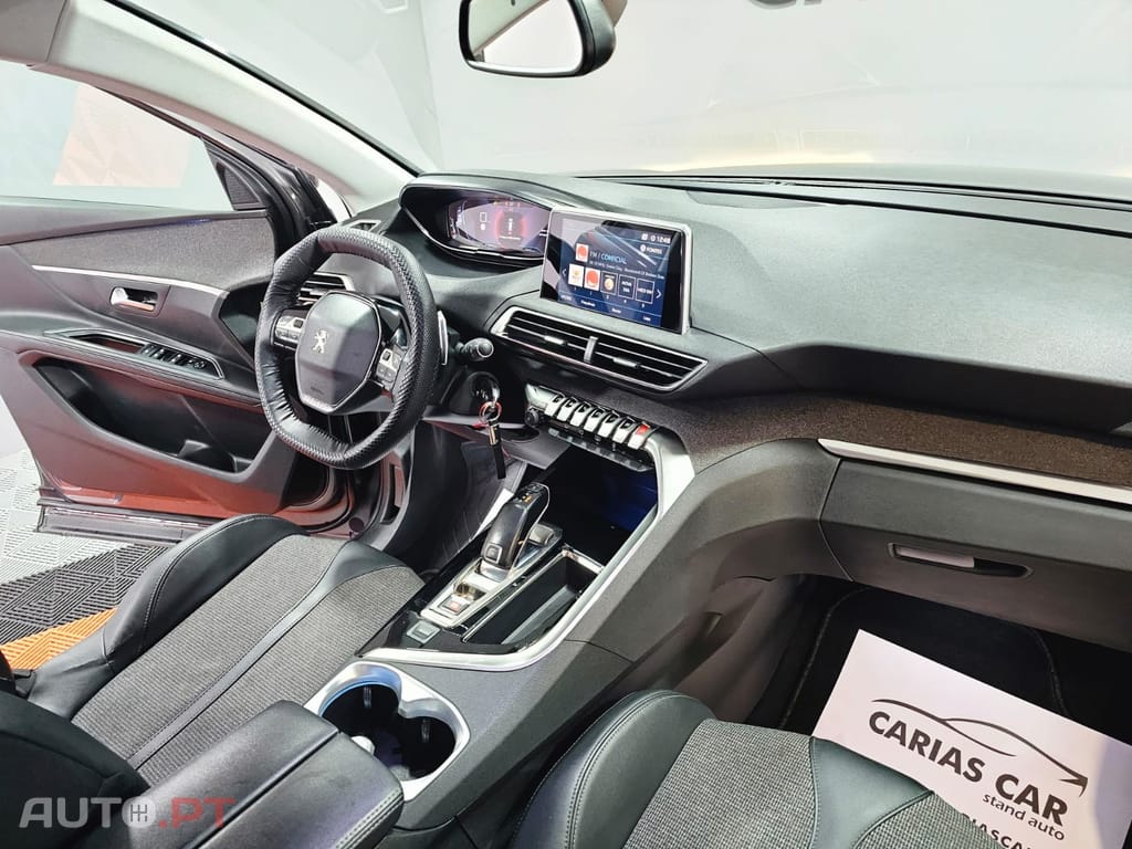 Peugeot 5008 1.5 BlueHDi Allure Pack EAT8