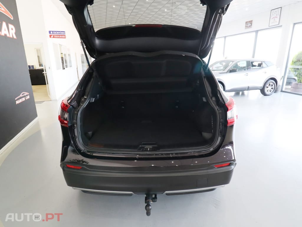 Nissan Qashqai 1.5 dCi N-Connecta 18 RS