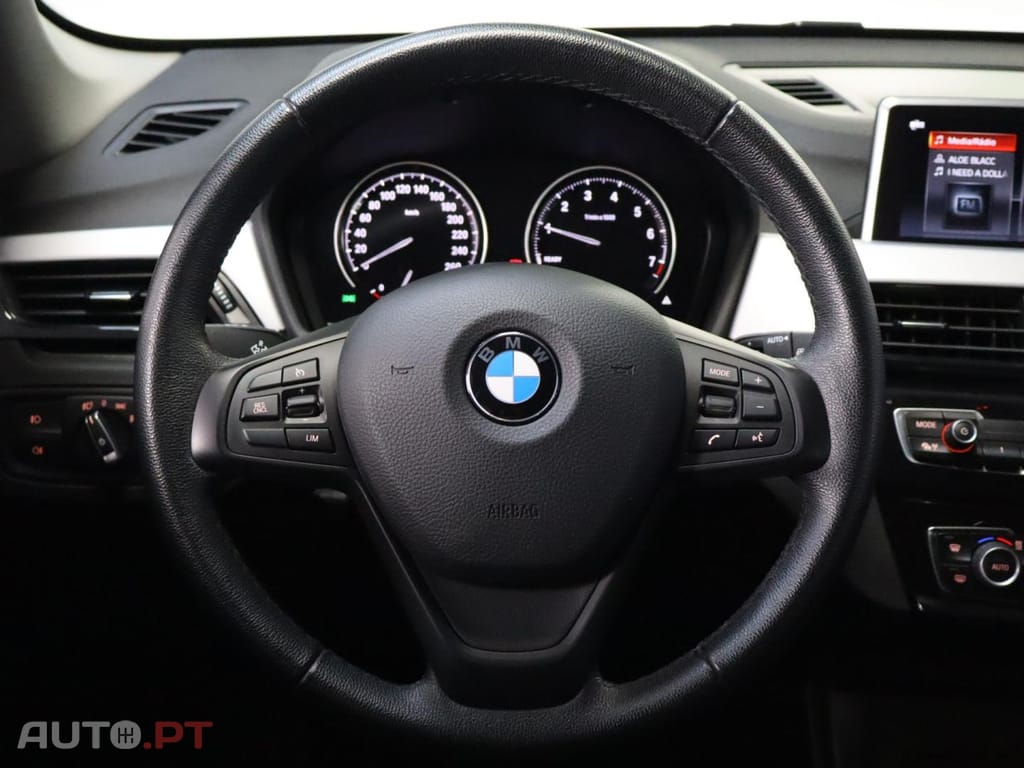 BMW X1 xDrive25e