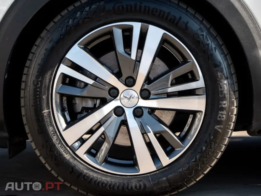 Peugeot 3008 1.6 Hybrid4 Allure Pack e-EAT8