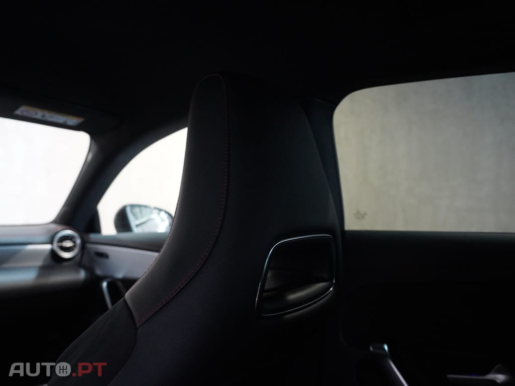 Mercedes-Benz CLA 180 AMG Shooting Brake