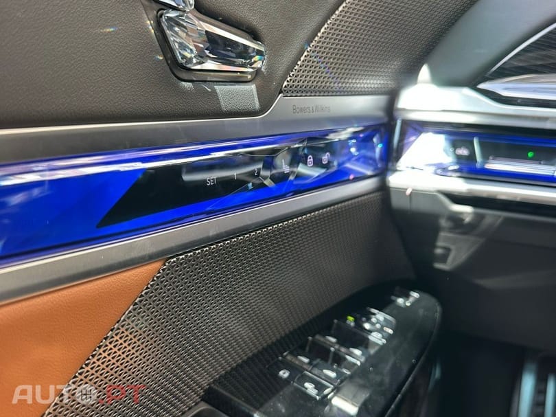 BMW i7 xDrive60 Pack Desportivo M Pro